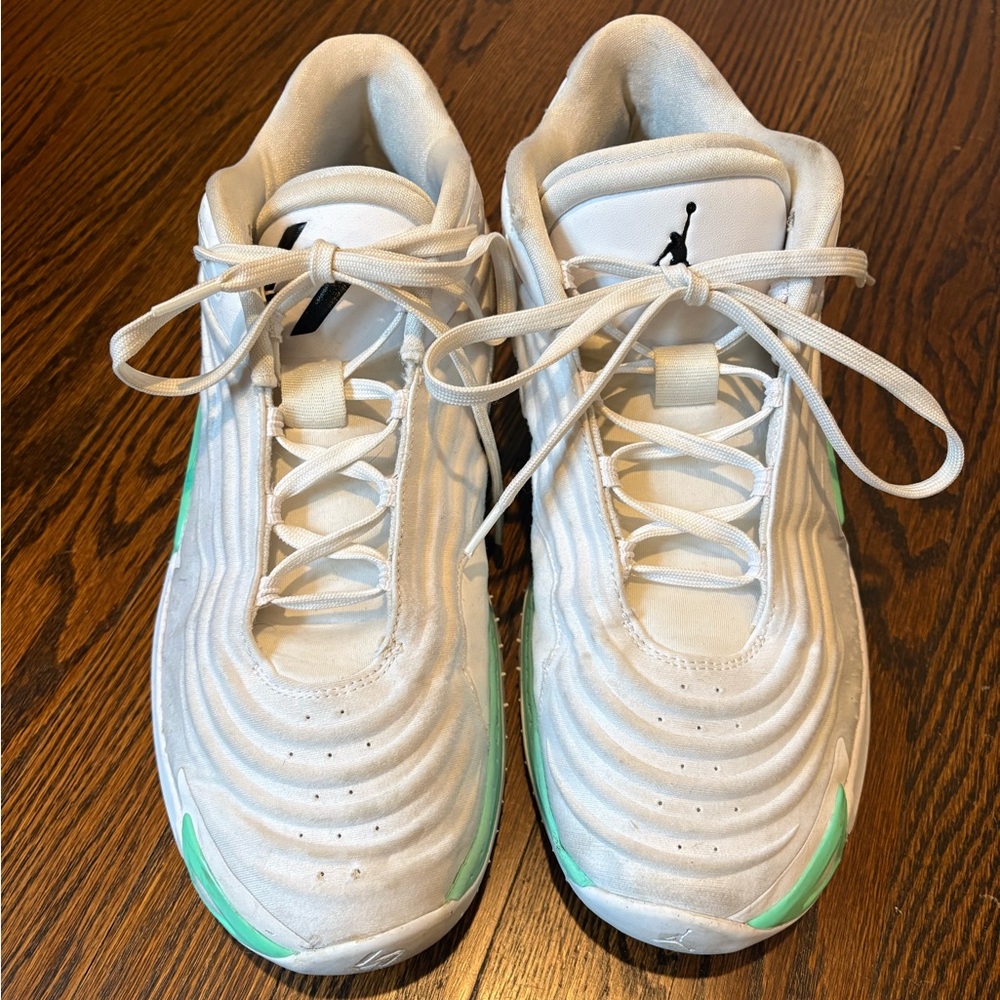 Nike GT Cut Academy Basketball Shoes
